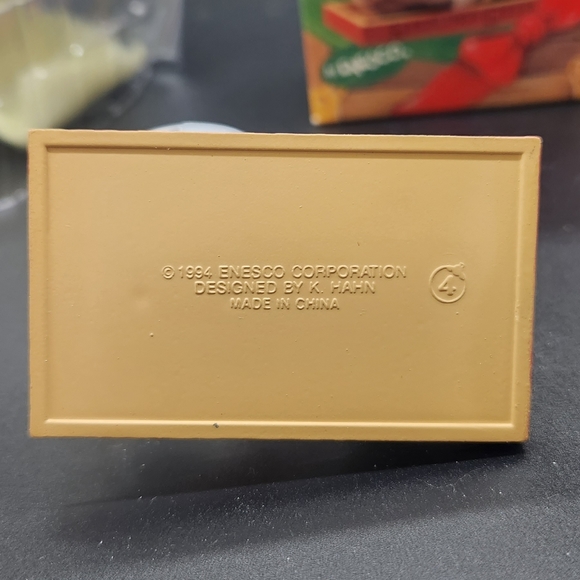 Vtg. Enesco Treasury of Christmas Ornaments Seedlings Greetings Ornament TR933 - Picture 5 of 16